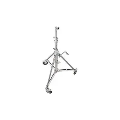 4 MTR Height wind up stand